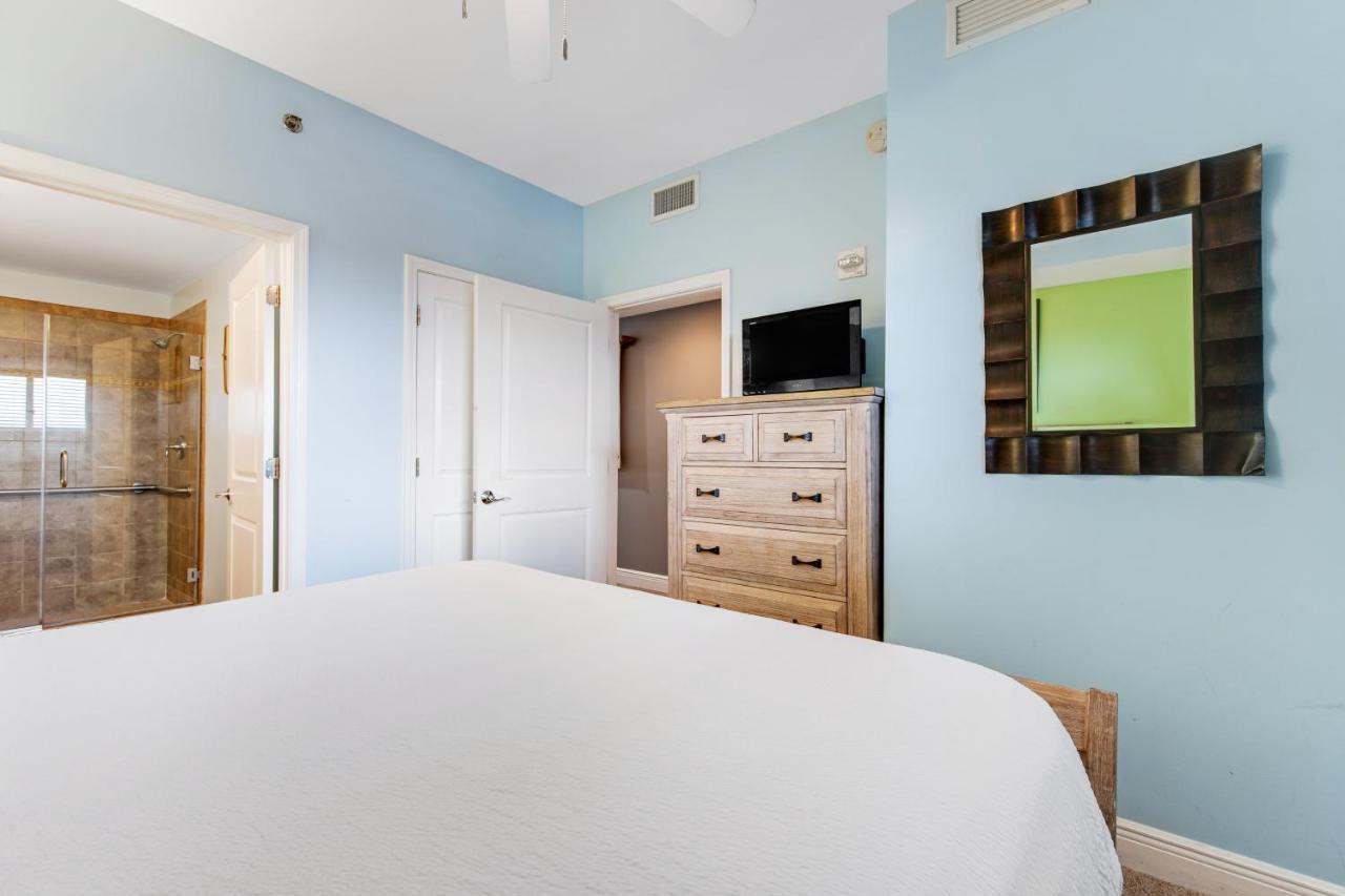 Apartment Sterling Breeze 1703